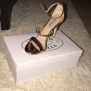 Selling my Rose Gold Prom high heels as well💖
